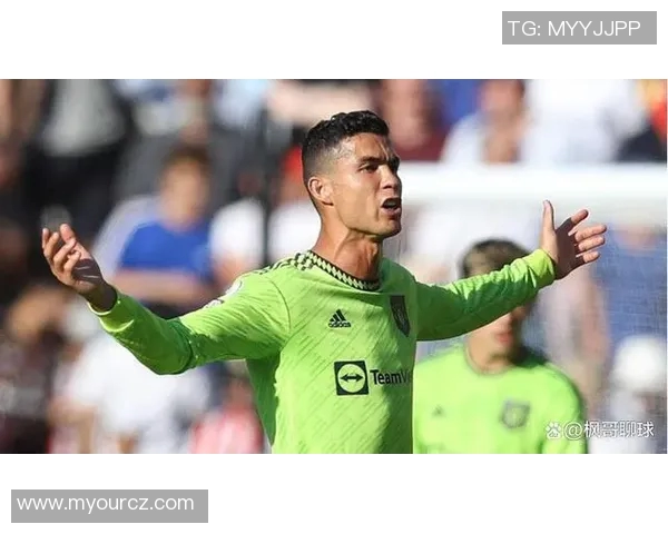 那不勒斯明星绯闻曝光引热议传闻四起究竟是谁与谁有了不为人知的关系 那不勒斯明星绯闻曝光引热议传闻四起究竟是谁与谁有了不为人知的关系