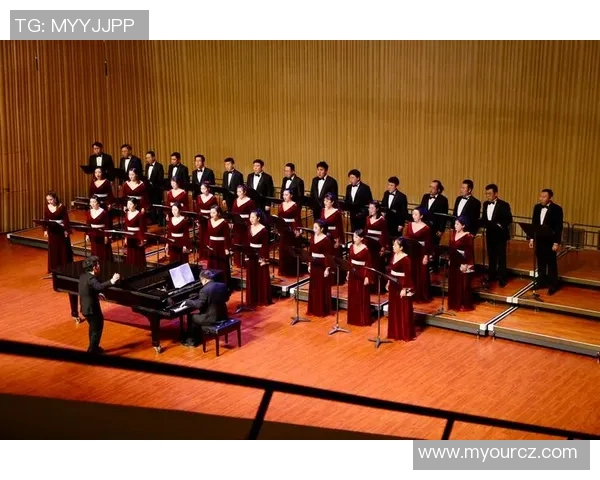 中国运动员夺金后温情比心观众这一幕感动无数人 中国运动员夺金后温情比心观众这一幕感动无数人