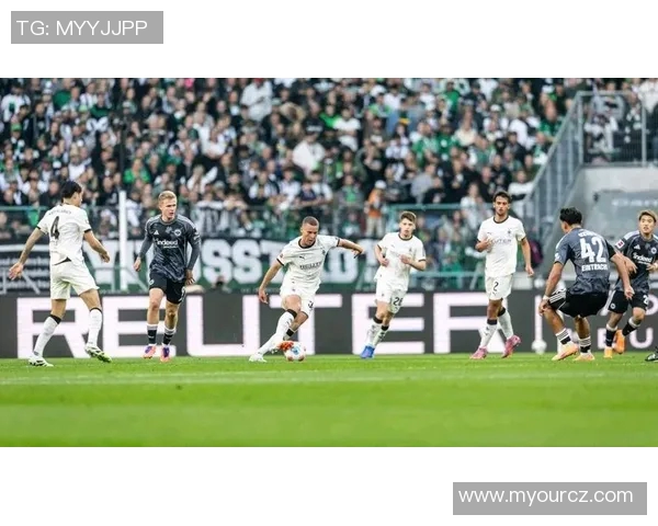 冲突升级!皇马与教练发生激烈争执 冲突升级!皇马与教练发生激烈争执