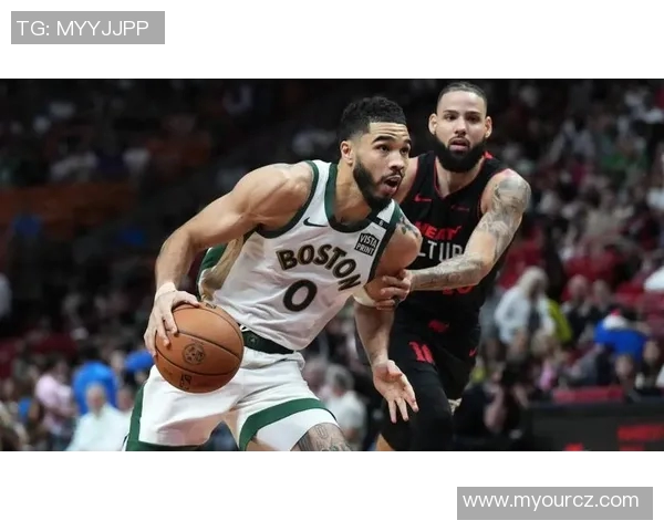 塔图姆深夜发文，疑似回应转会传闻