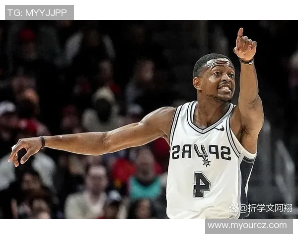 体育圈风云：揭秘球星绯闻与私生活背后的真相与谜团